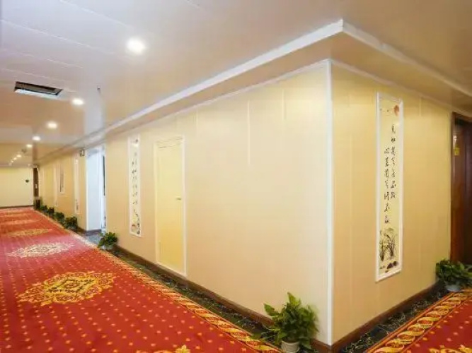 Specialty Business Hotel