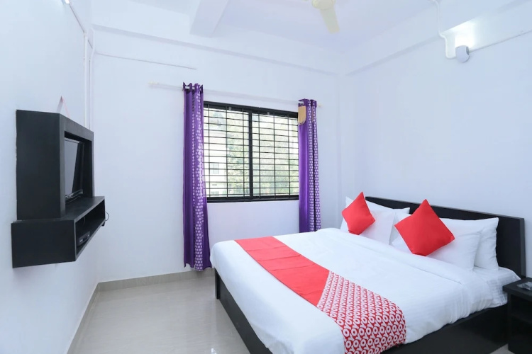 Sunshine By OYO Rooms