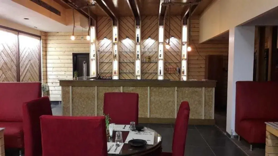 Seven Star Hotel