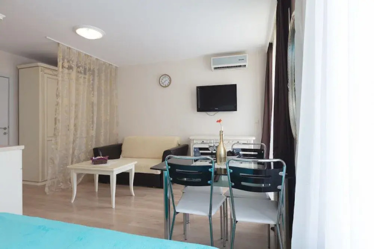 Cozy Studio in Aphrodite Palace Complex