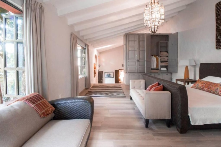 2 Bedrooms Chalet