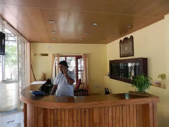 Marikar Resorts