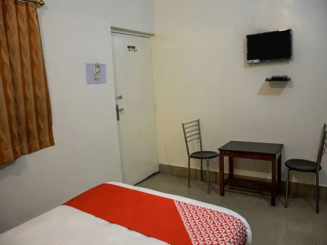 Hotel Aniket