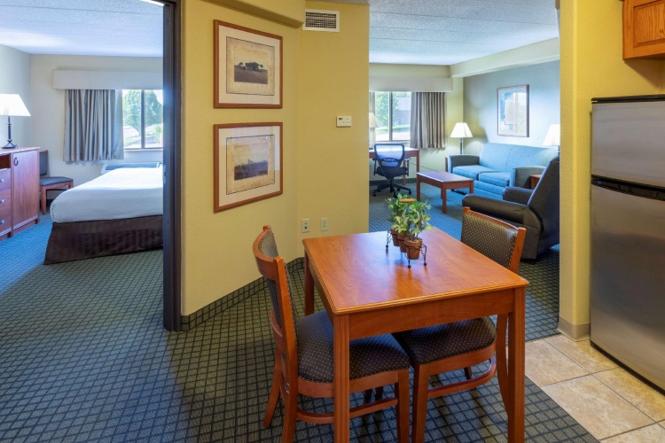 Double Suite