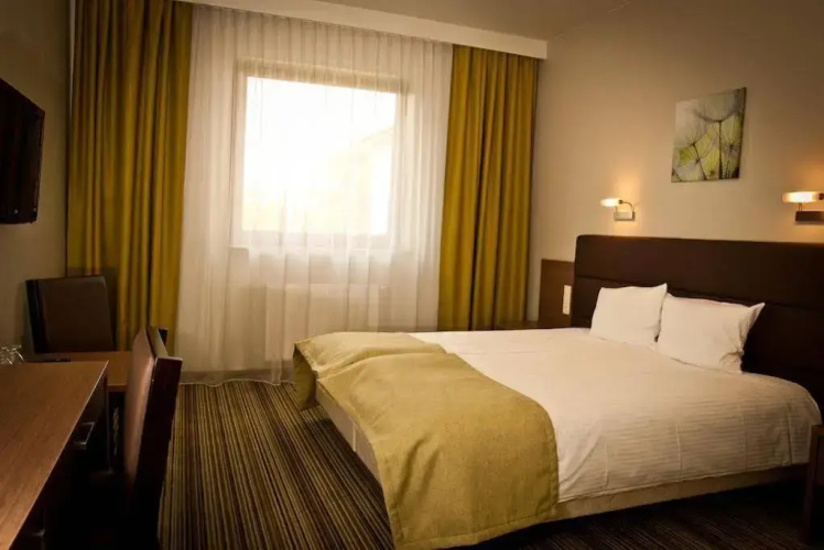 Hotel Pod Dębem