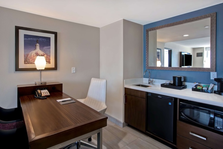 Embassy Suites by Hilton Oklahoma City Northwest photo 39