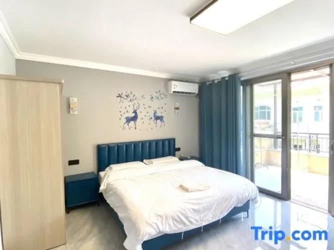 4 Bedrooms Villa