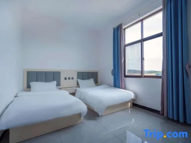 1 Bedroom Suite