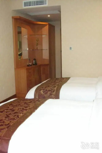 Shenlong Hotel