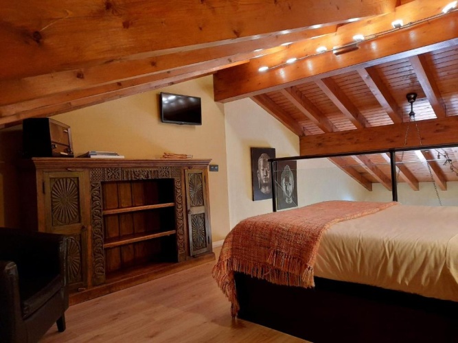 2 Bedrooms Cottage