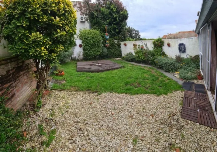 3 Bedrooms Cottage