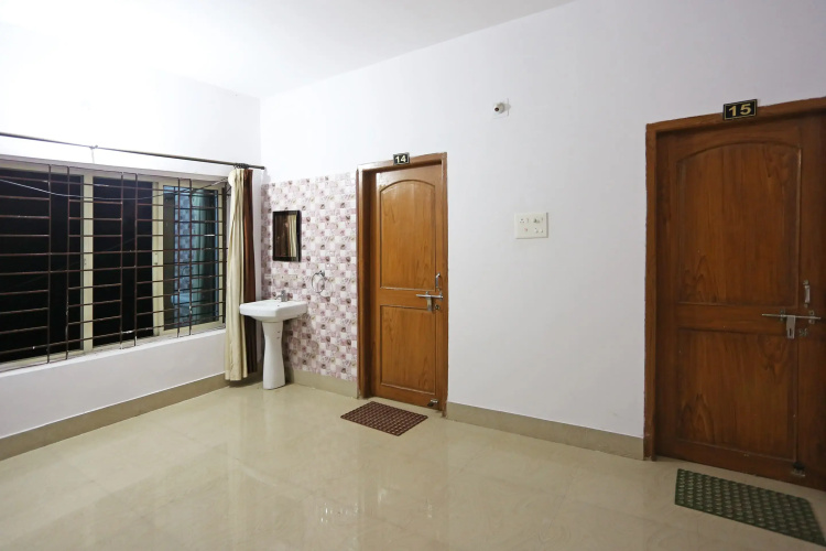 Super Hotel O Maa Banadurga Inn