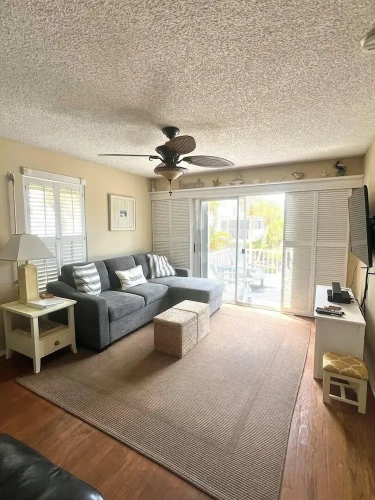 3 Bedrooms Cottage
