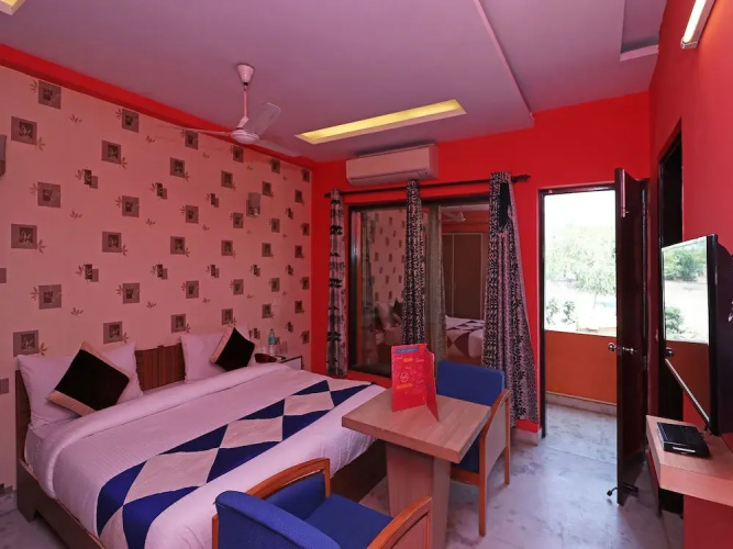 OYO 13782 Om Villa