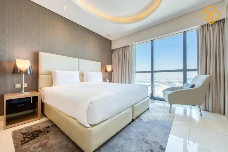 Keysplease 5* 2 B/R Apt, Damac Paramount Residence