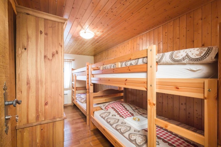Bed in Dorm