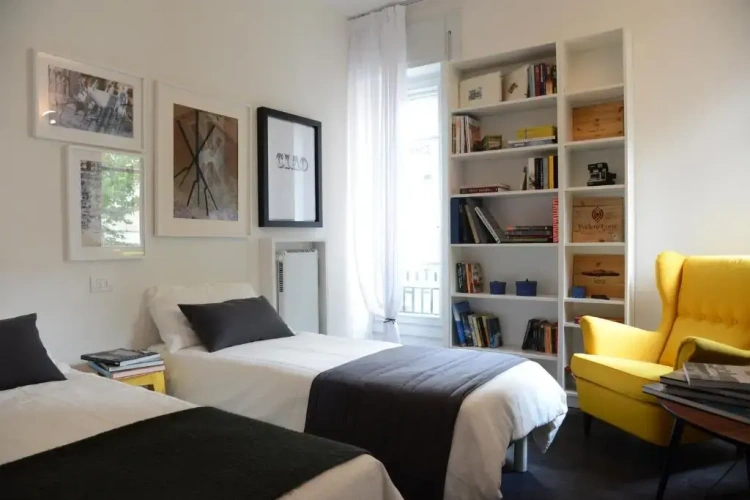 2 Bedrooms Apartment