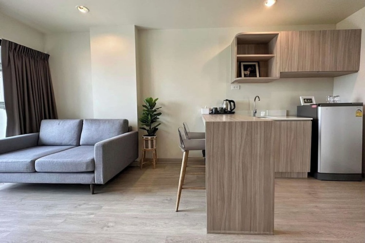 1 Bedroom Standard Twin room with balcony