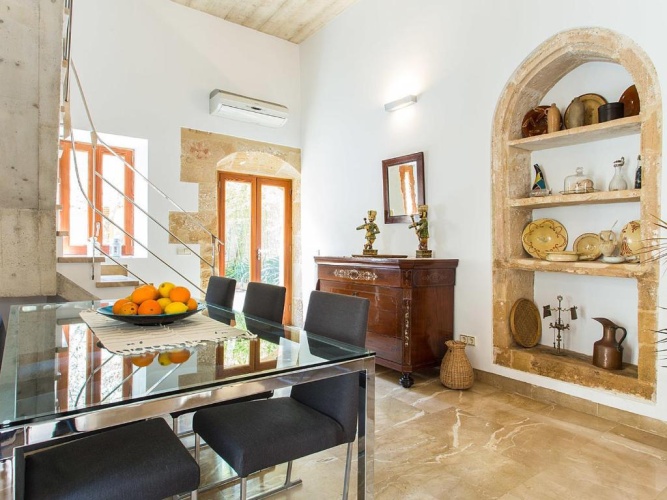3 Bedrooms Cottage