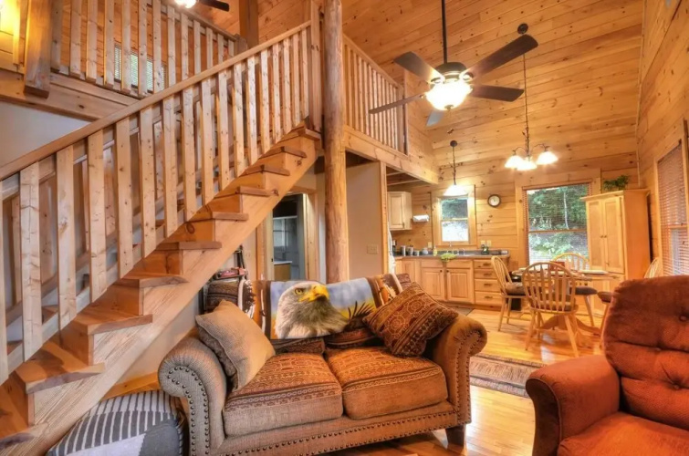 Soaring Eagle Cabin