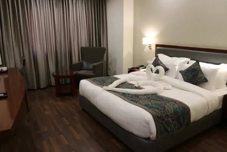 MJ Grand Inn