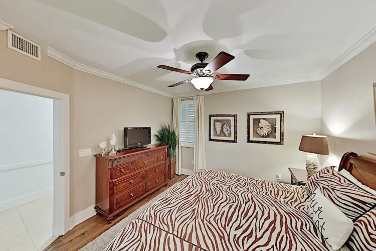 Carc1109 2 Bedroom Condo