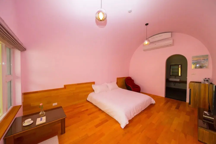 Caves B&B