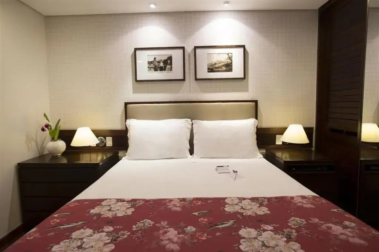 Hotel Vila InglesaOver view