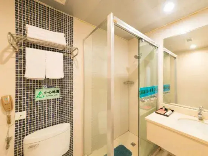 Yancheng Hotel