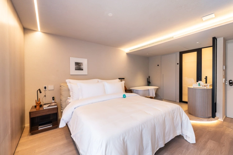 Guest rooms