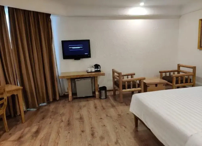 S Hotel