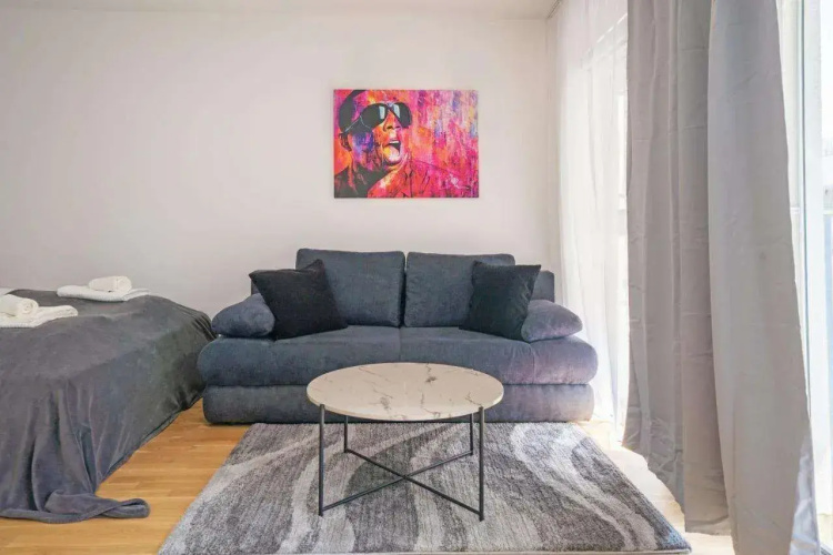 Meraki Apartment