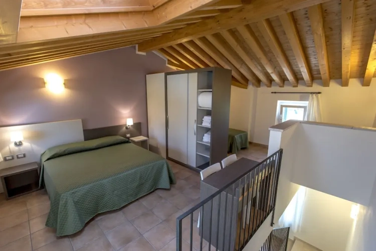 Standard Duplex room