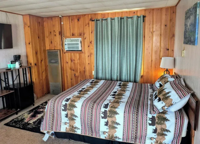 Big Sky Motel