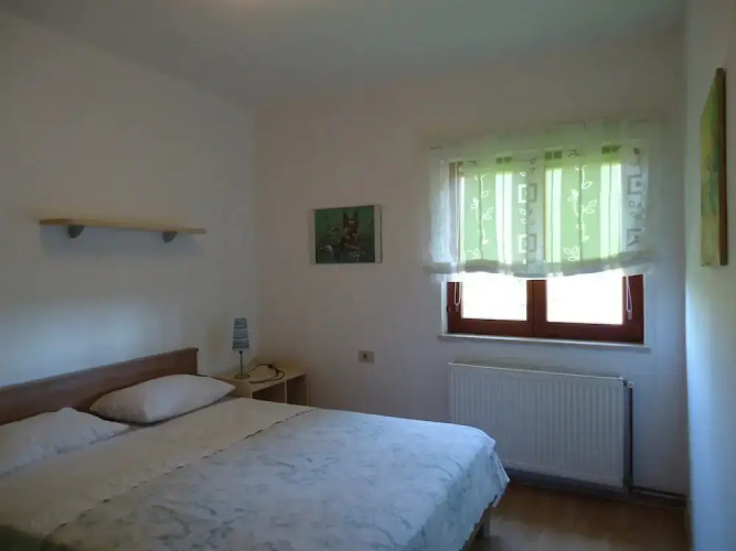 Apartment Take a Look