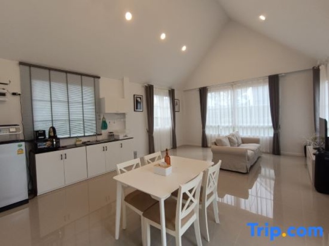 3 Bedrooms Villa