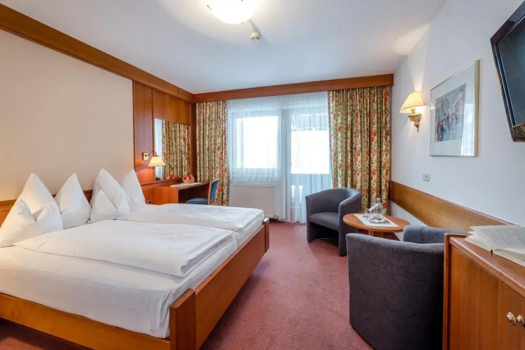 Gartenhotel Crystal
