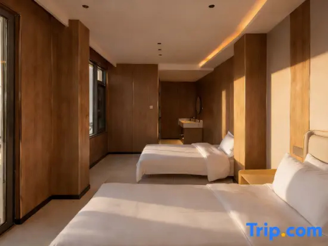 Standard Twin room with sea view