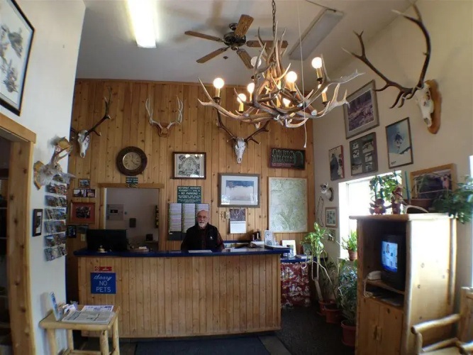 El Rancho Motel