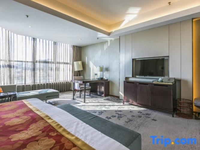 Premier Suite
