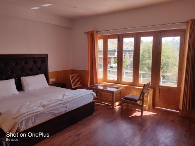 Standard Double room with mountain view
