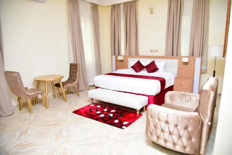 Palazzo Versace Hotel