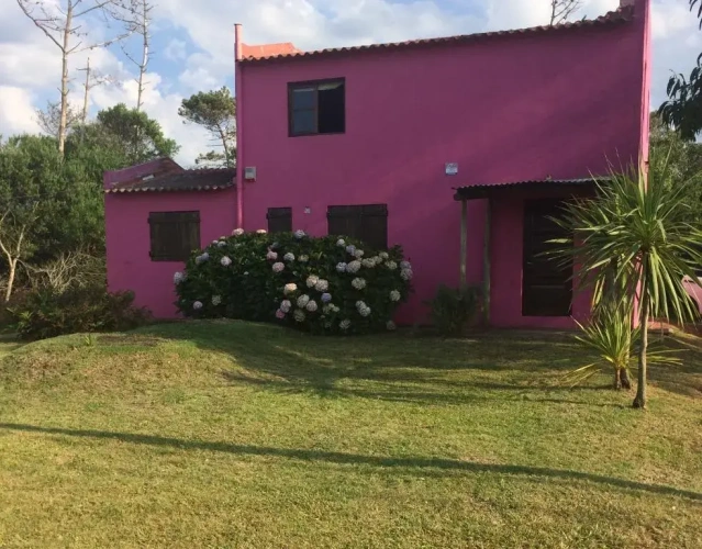 2 Bedrooms Cottage