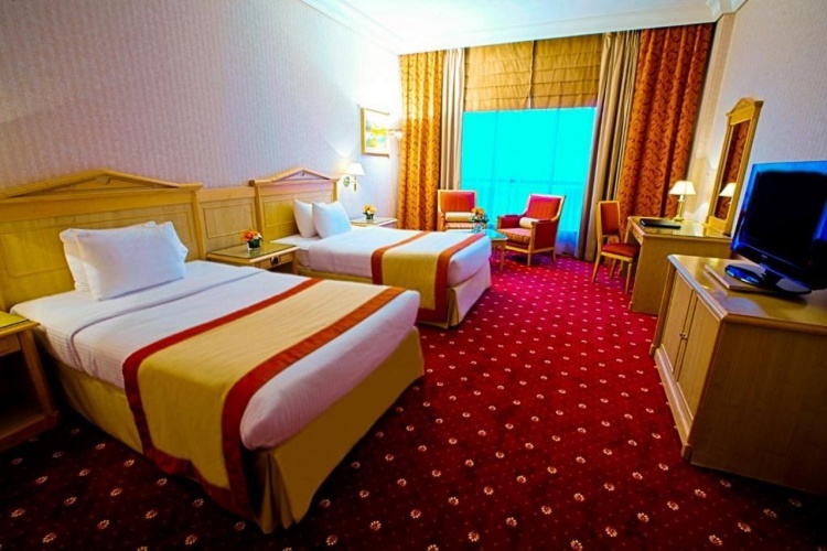 Hotel Capitol photo 8