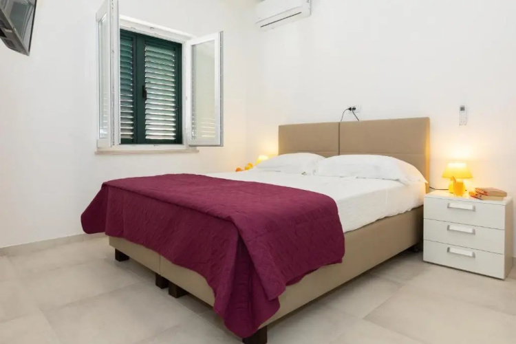 Sunrise Apartments 3