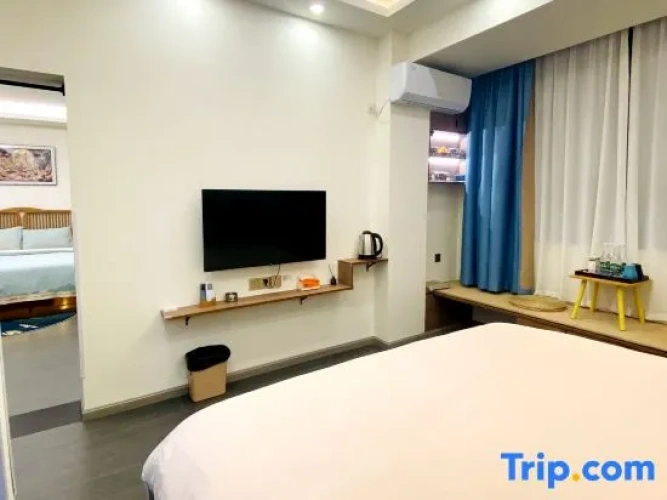 2 Bedrooms Sextuple Family Suite