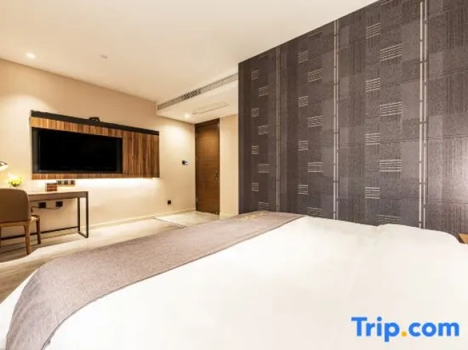 Standard Double room with view
