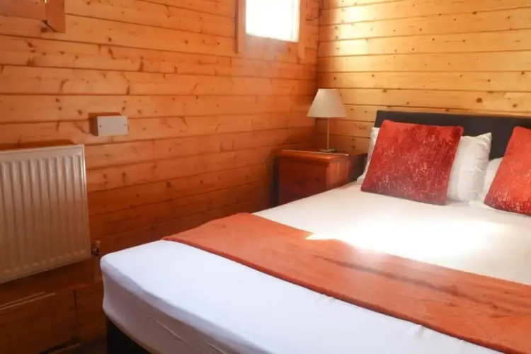 OYO Meadows Way Guest House