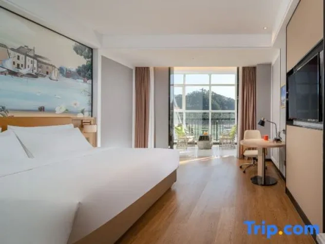 Standard Double room with river view