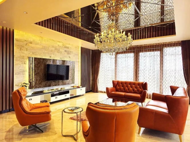 3 Bedrooms Apartment